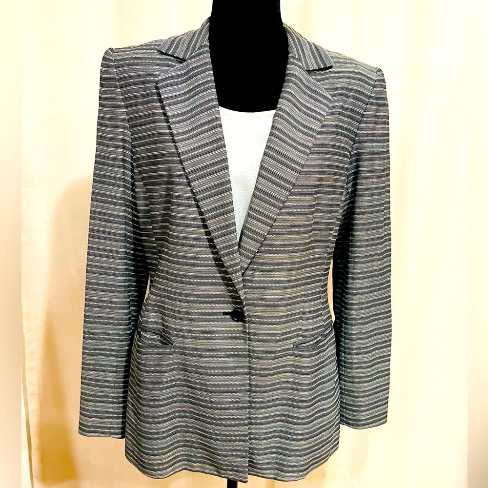 Vintage Emanuel Ungaro women’s blazer/jacket size 12